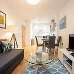 Urban Living\'S - The King Edward II Luxury Apartment In The Heart Of Windsor