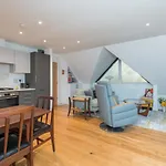 Pass The Keys Stunning 7 Sleeper Penthouse On Windsor Riverside