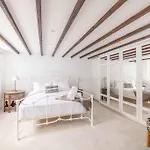Prime Location, Walk To Windsor Castle & Shops
