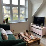Hidden Gem With Free Parking
