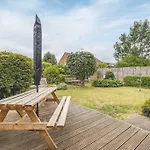 3-Bed Family Home With Parking & Large Garden