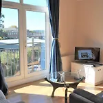 9 Lord Raglan House Windsor 2Br