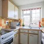 Pass The Keys Spacious 2 Bed Apartment Central Windsor