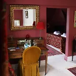 The George Inn