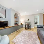Modern Living By Lawsons With Parking