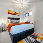 Cosy Windsor Luxury Studio