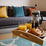 Urban Living\'S ~ King Edward Luxury Apartments In The Heart Of Windsor