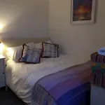 Boutique Top Floor Apartment Central Windsor