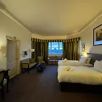 H & G Hotel Opposite Windsor Castle