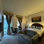 H & G Hotel Opposite Windsor Castle