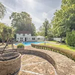 Riverside Gem, 2 Homes, Heated Pool, Hot Tub & Sauna