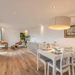 2Bed, 2Bath Penthouse Near Windsor & Long Walk