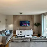 Trevelyan Court Apartments Windsor