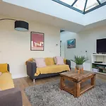 Grand Victorian House, Parking & River Walks