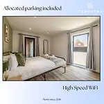 2 Bed Flat - Allocated Parking