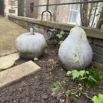 Large 1 Bedroom Self Contained Garden Flat