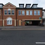 Hampden Apartments - The Elizabeth