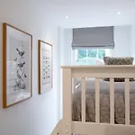 Hampden Apartments - The George