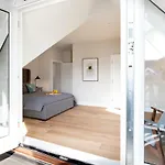 Hampden Apartments - The Richard