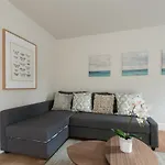 Hampden Apartments - The Diana