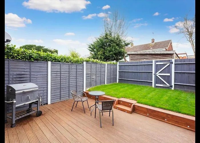 Windsor, Entire House, Free Parking, 64Mbps, Legoland&Thorpe Park