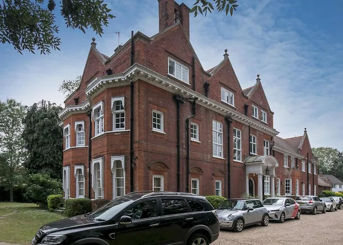 Pass The Keys Elegant 1 Bedroom Flat With Sofa Bed In Manor House