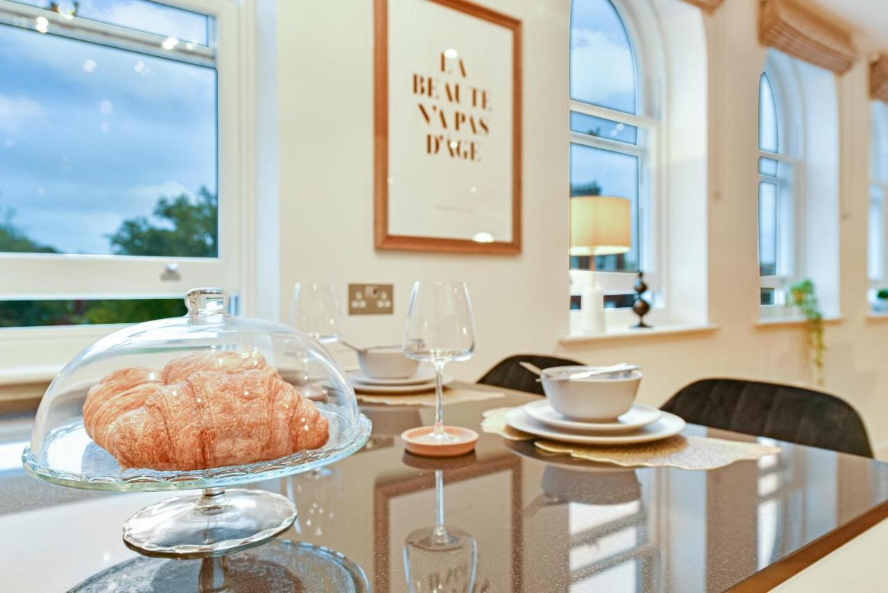 Apartment Elegant Close To Castle Windsor