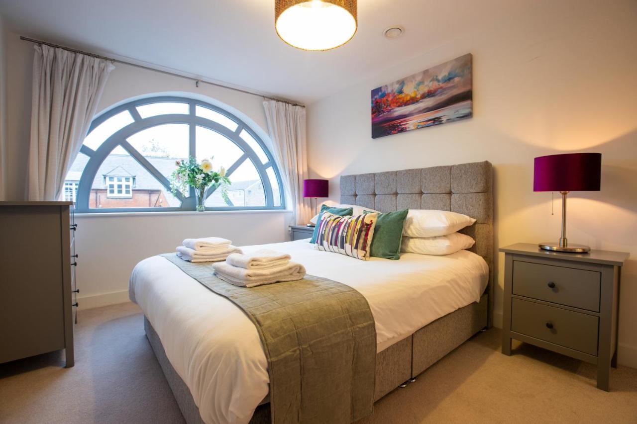 Urban Living's ~ King Edward Luxury In The Heart Of *