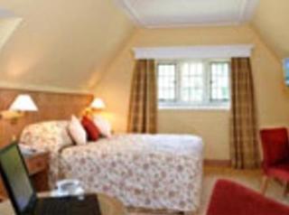Savill Court Hotel 4*