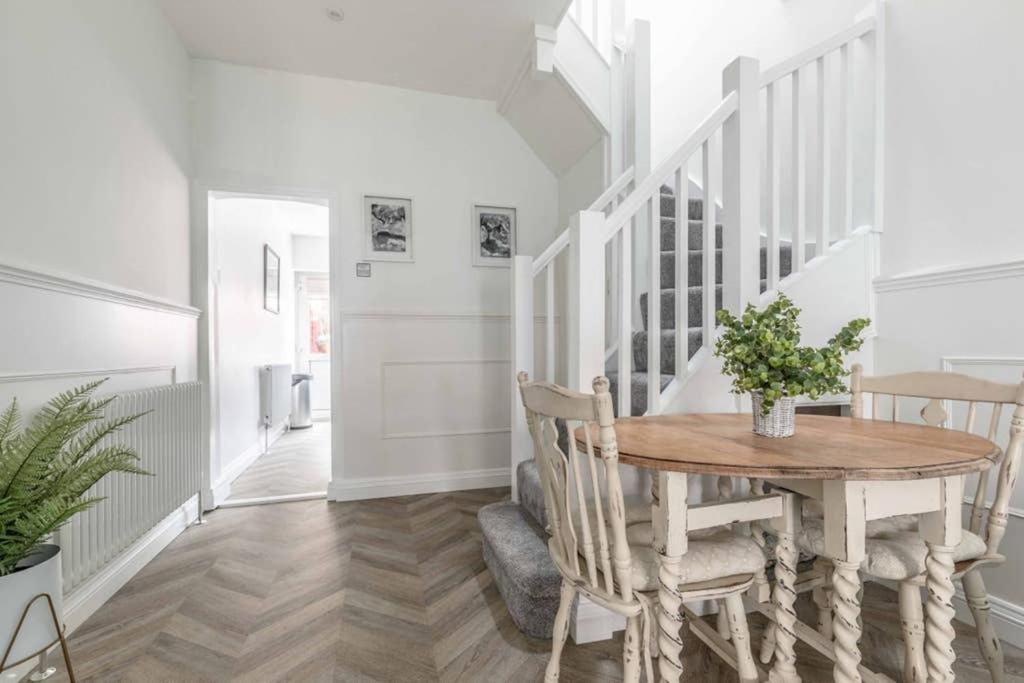 Holiday home Charming In - Walk To Castle &shops! Windsor