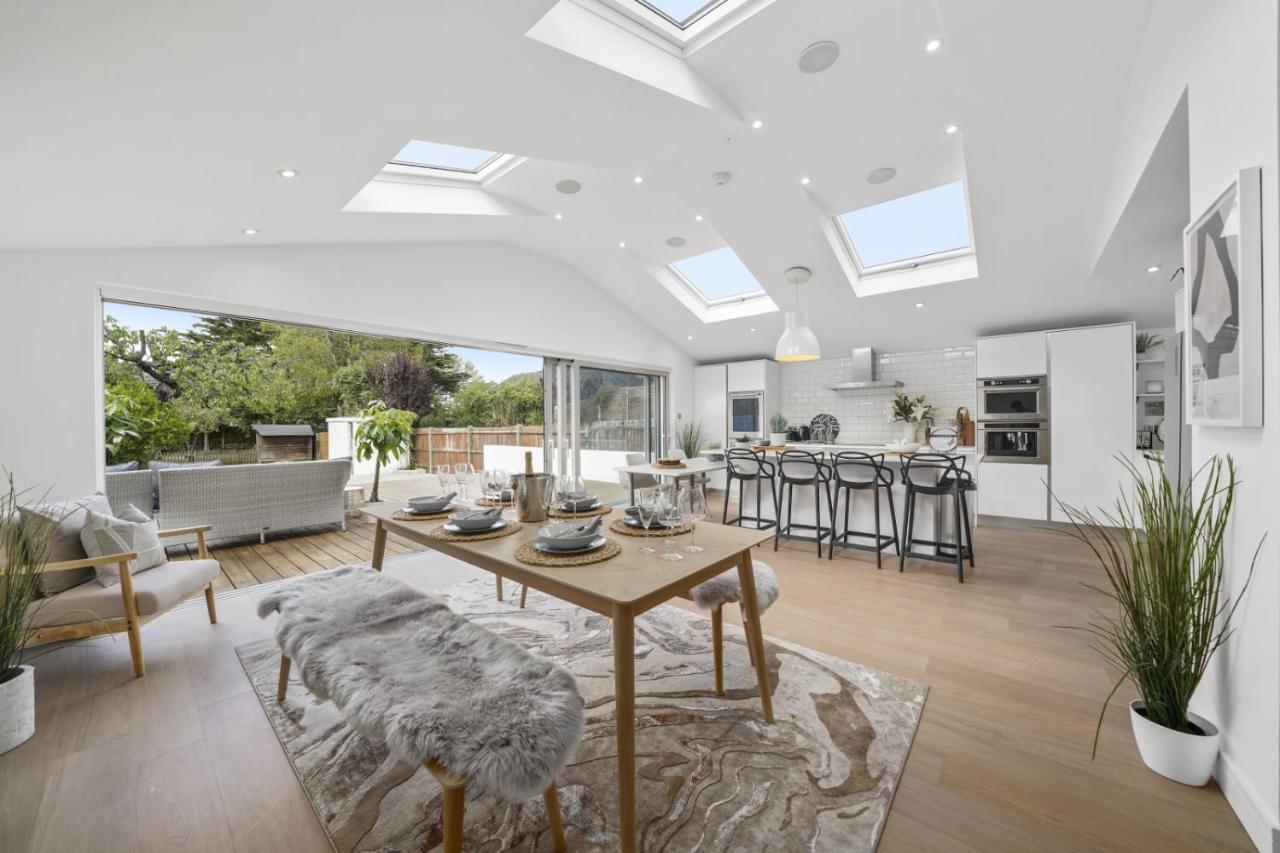 Clarence House-windsor-parking-5 Bed *