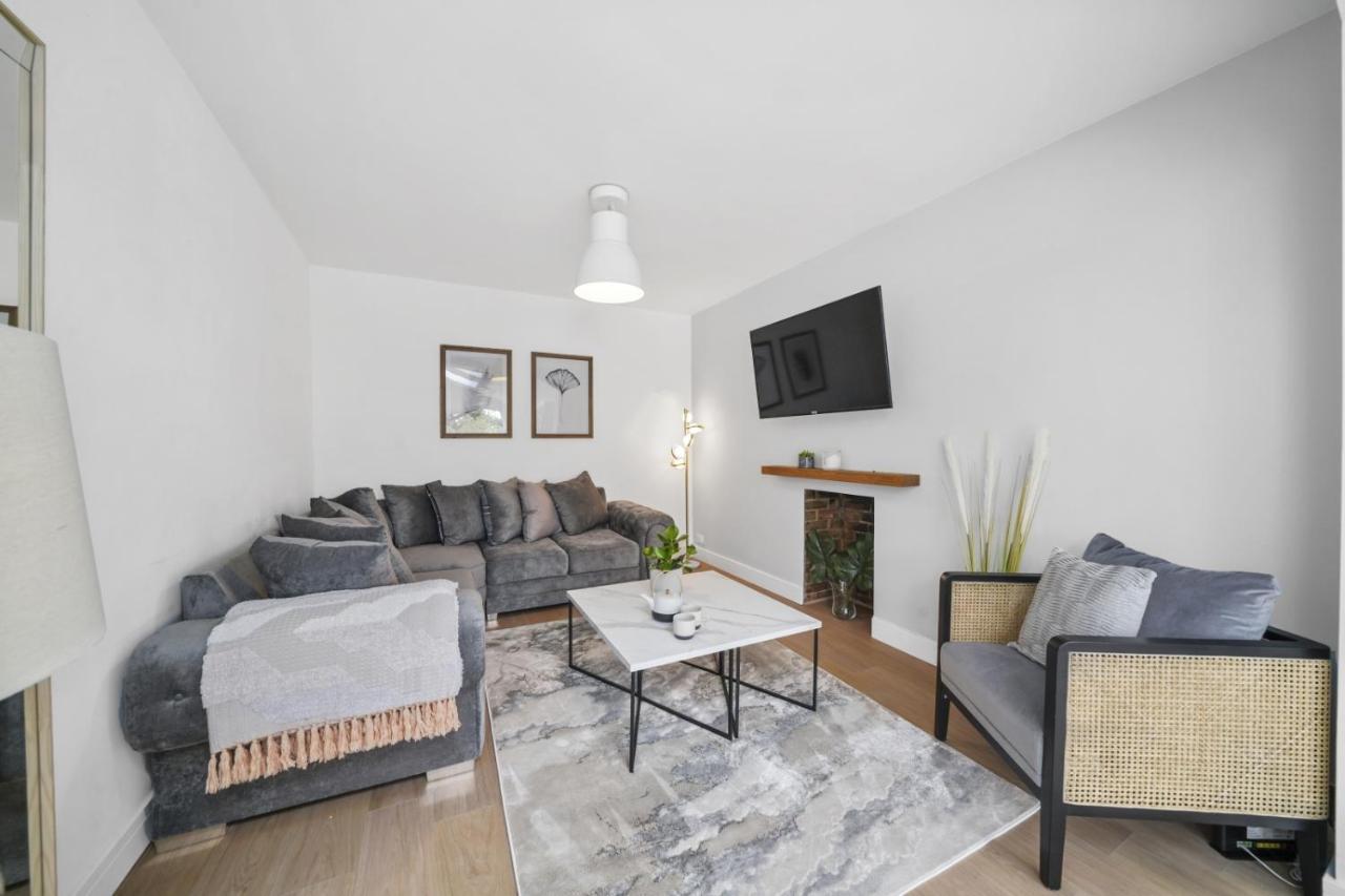 Clarence House-windsor-parking-5 Bed Pousada Windsor