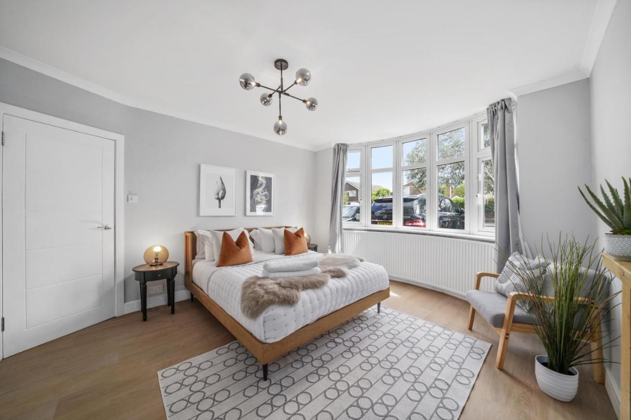 Clarence House-windsor-parking-5 Bed Pousada