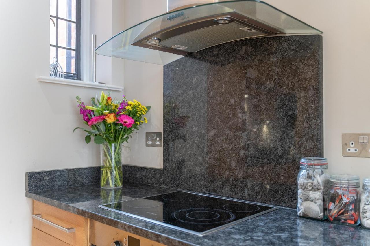 Castle Properties:eton-the College Apartment