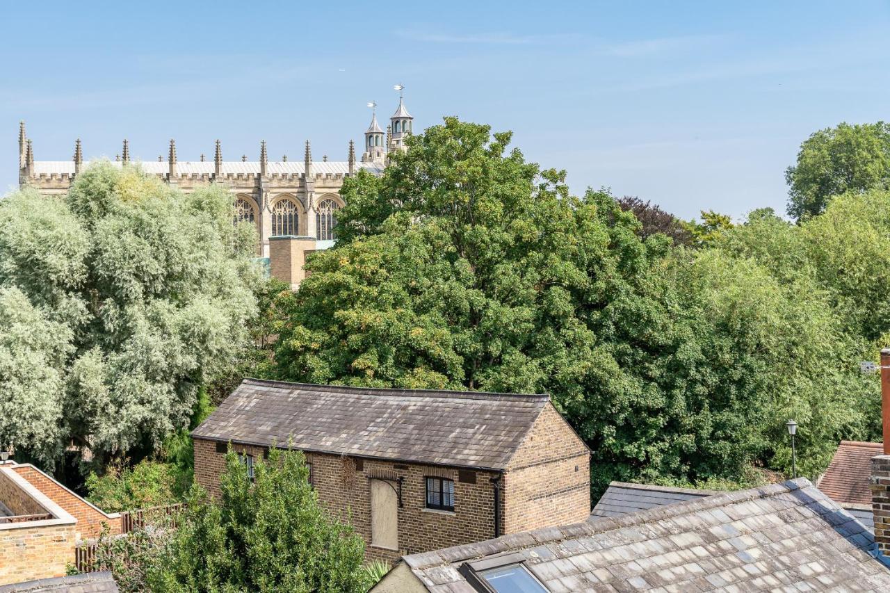 Castle Properties:eton-the College *