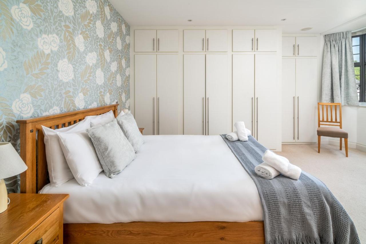 Castle Properties:eton-the College *