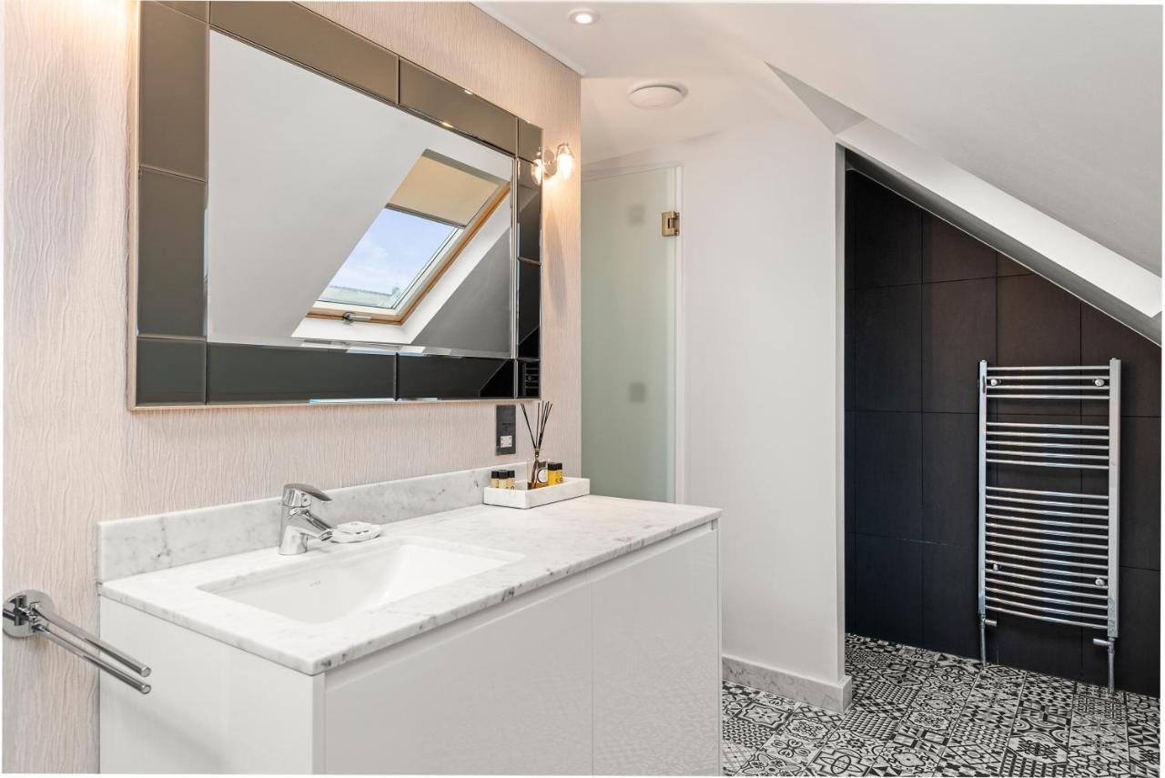 Windsorian Experience Windsor