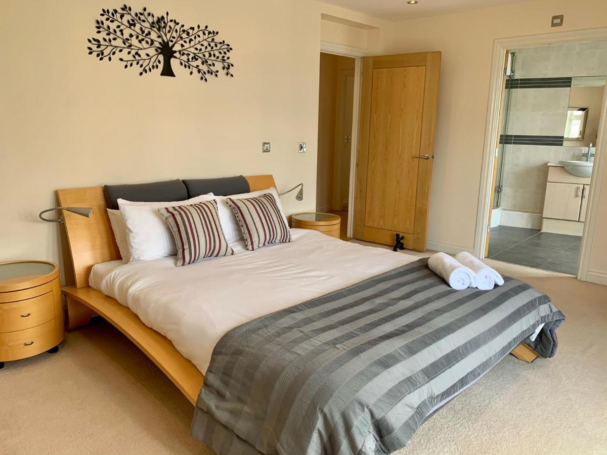 Trevelyan Court
