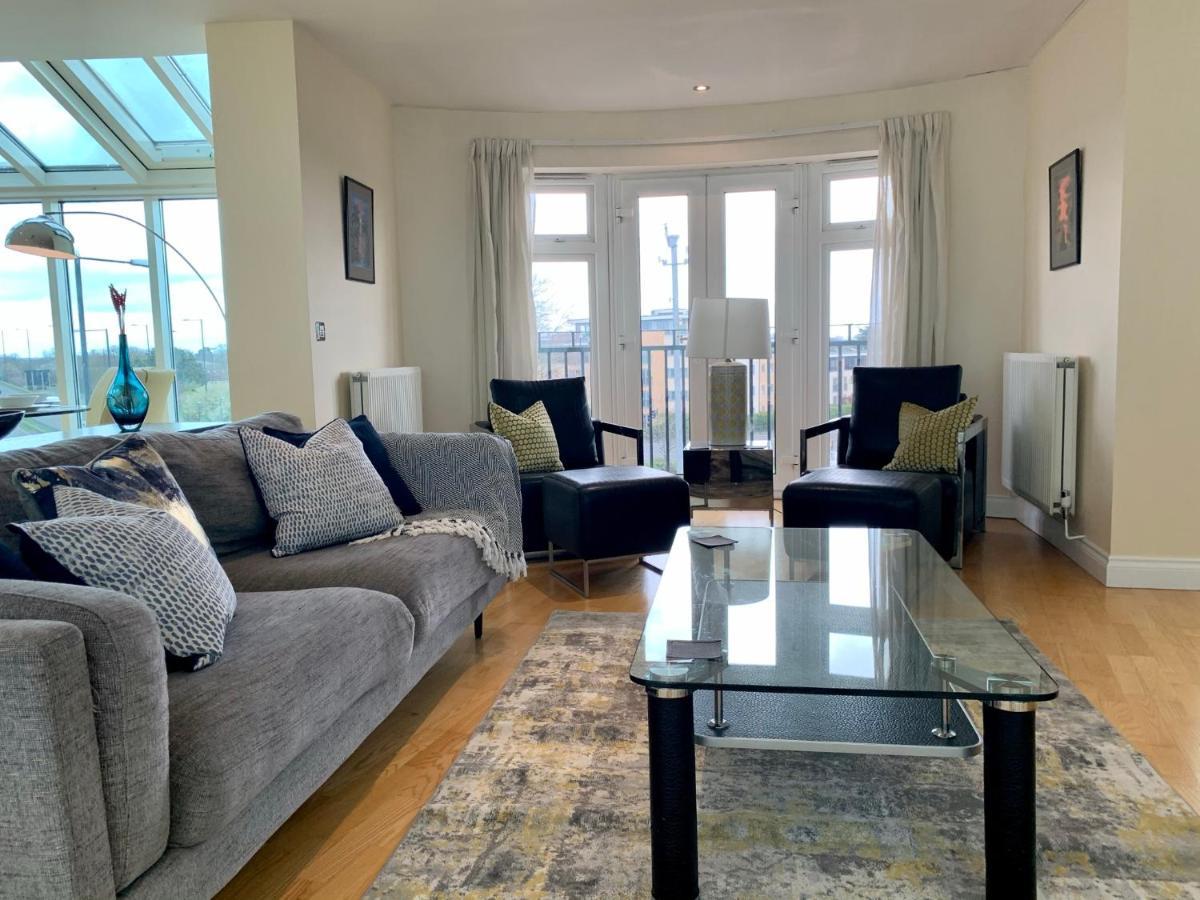 Trevelyan Court Apartment
