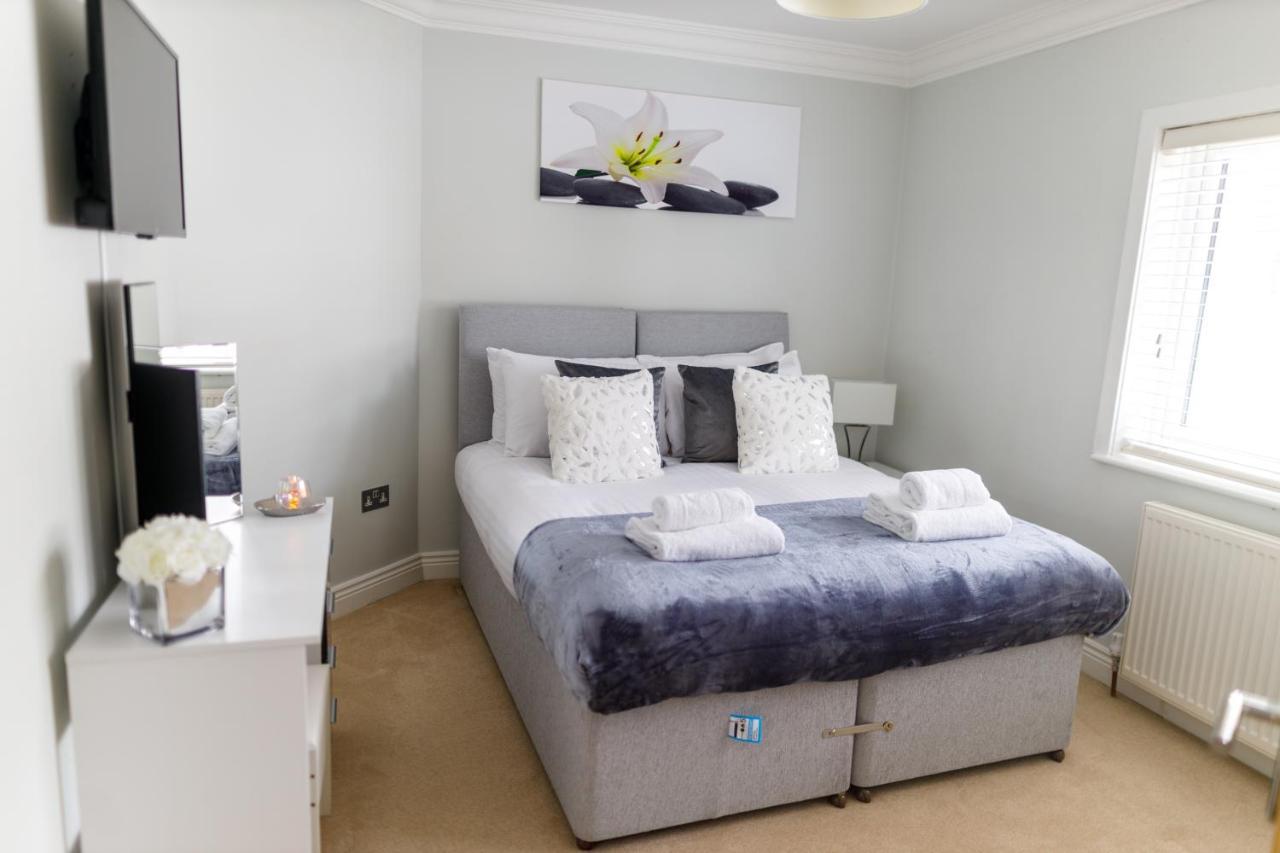 Apartment Modern 4br In Windsor, Near Marina And Thames
