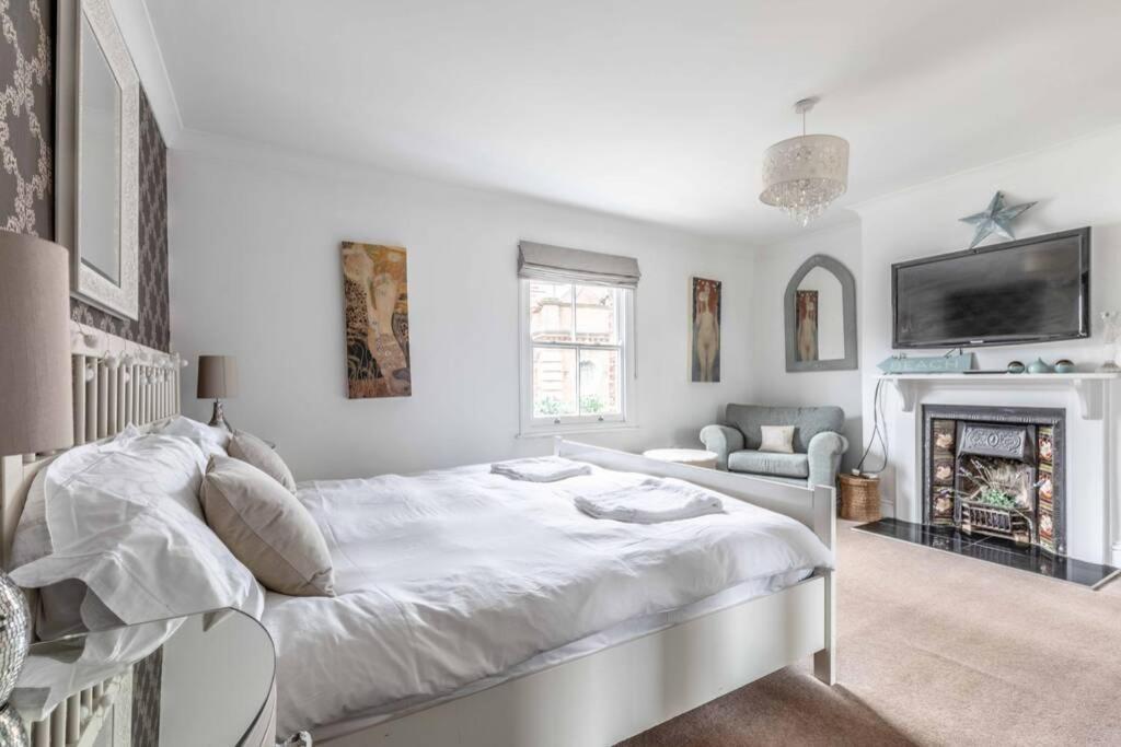 Holiday home Town Centre Victorian Townhouse Sleeps 6 *