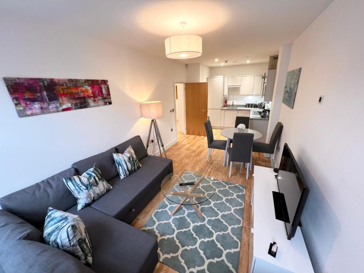Urban Living's - The King Edward Ii Luxury In The Heart Of *