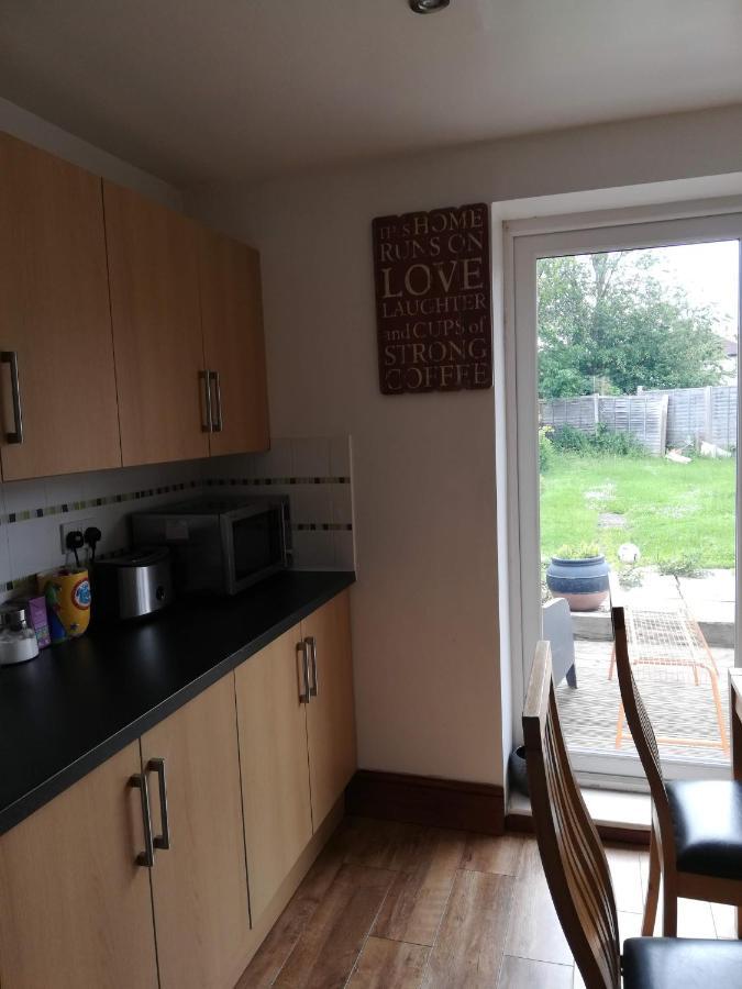Casa de férias Comfy 3 Bed House Near Castle And Legoland Windsor
