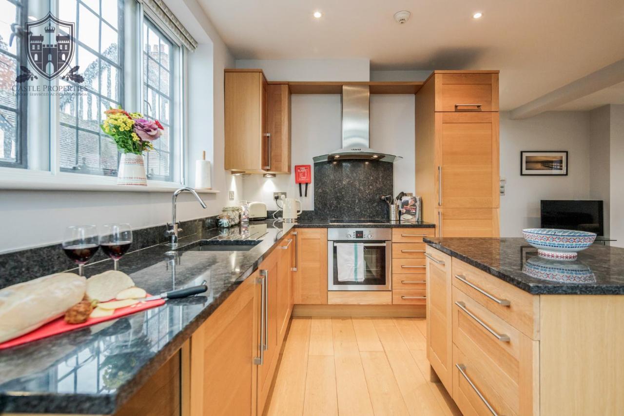 Castle Properties:eton-the College Windsor
