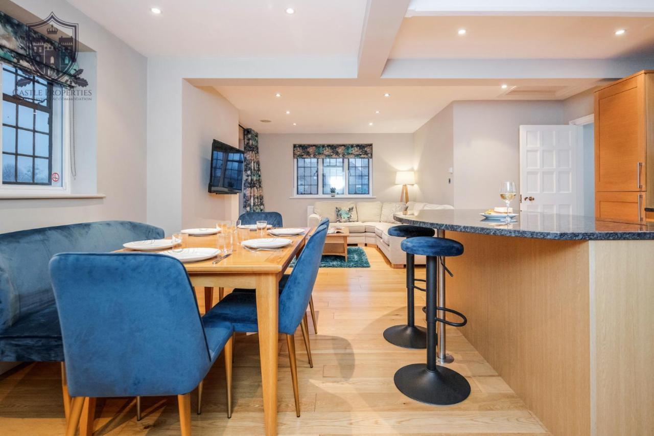 Castle Properties:eton-the College *