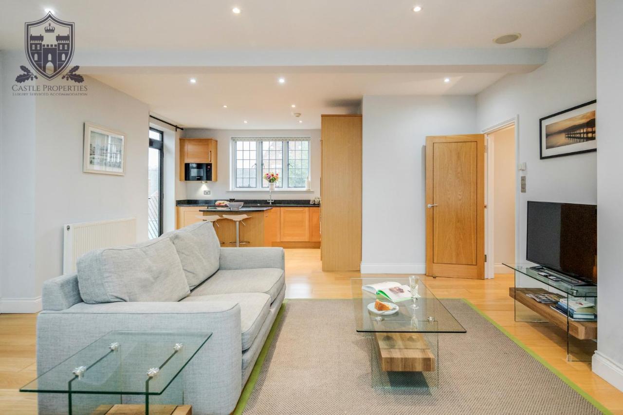 Apartment Castle Properties:eton-the College