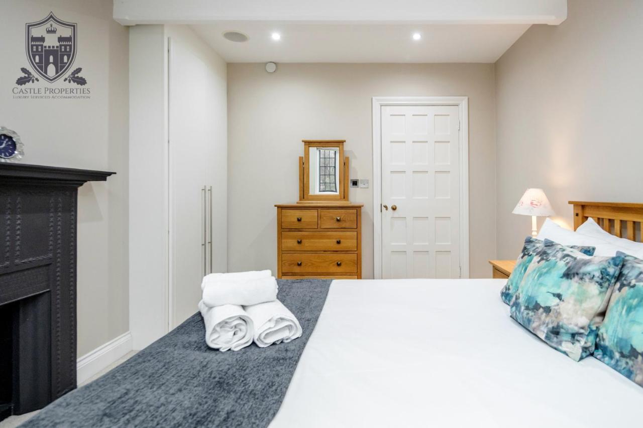 Apartment Castle Properties:eton-the College
