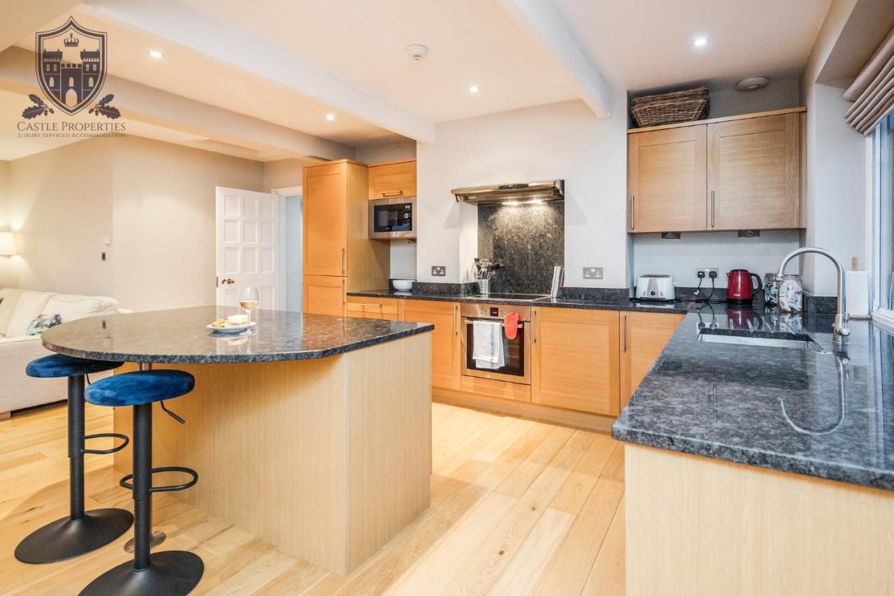 Apartment Castle Properties:eton-the College