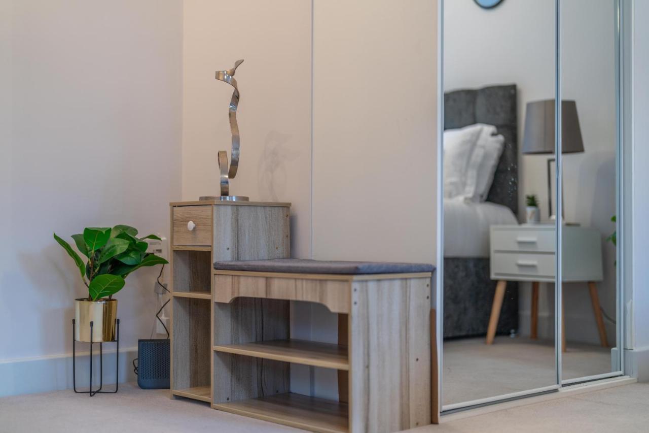 Luxury Apartment Windsor