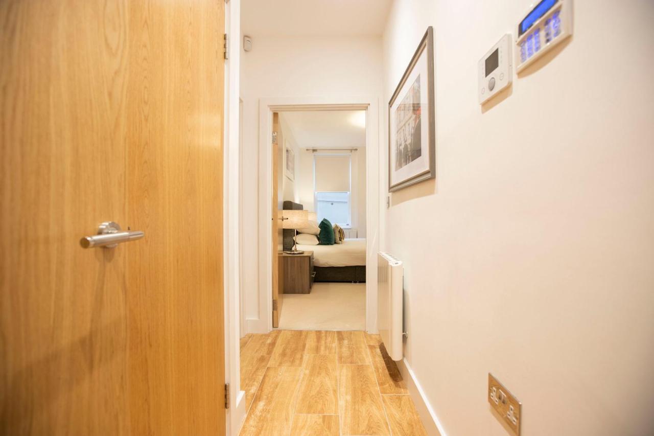 Urban Living's - The King Edward Ii Luxury In The Heart Of